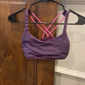Lululemon sports bra
